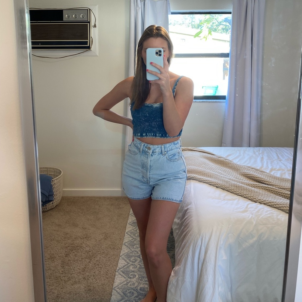 Zara Blue distressed cropped top